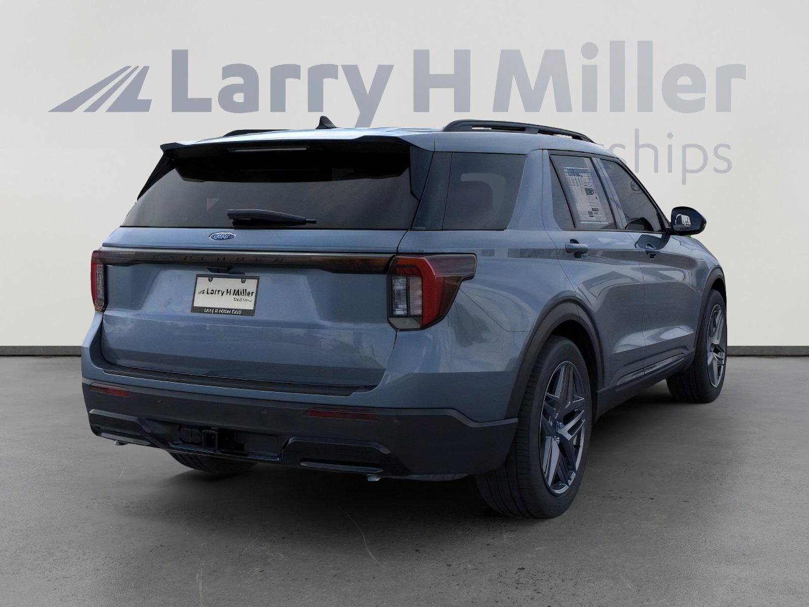 New 2025 Ford Explorer ST-Line w/ Premium Package image 8