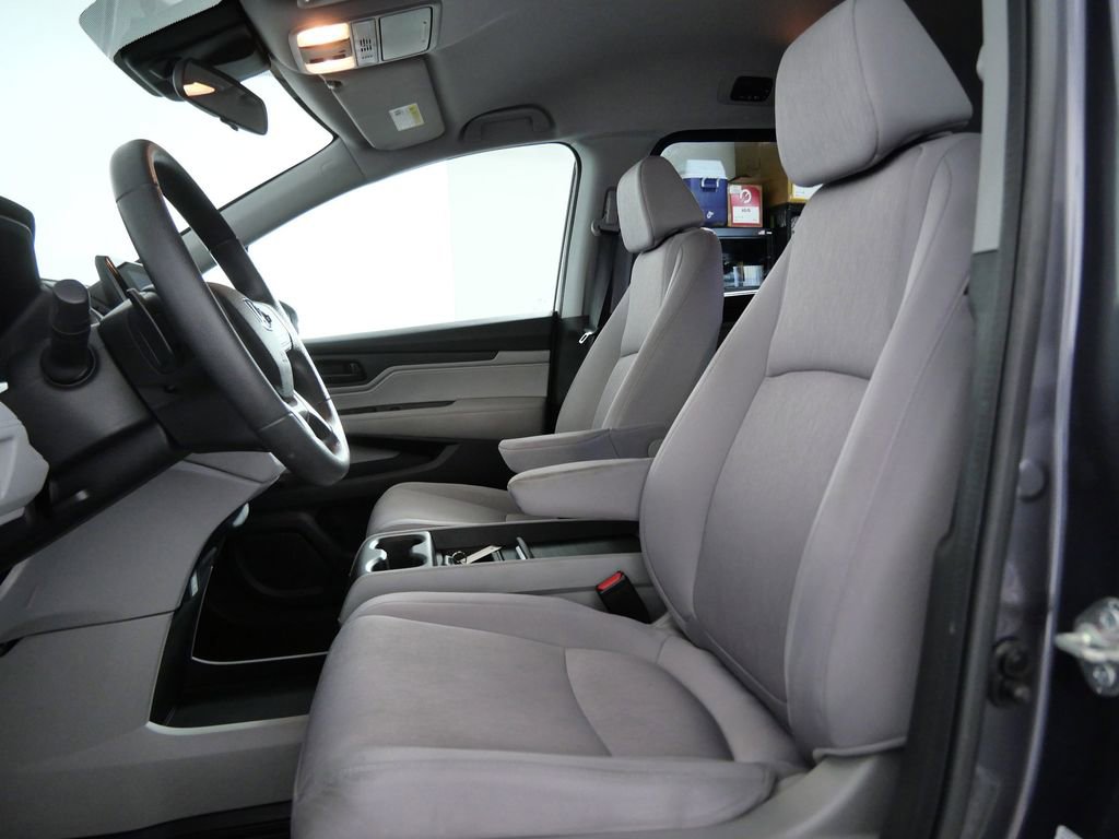Used 2018 Honda Odyssey EX image 17