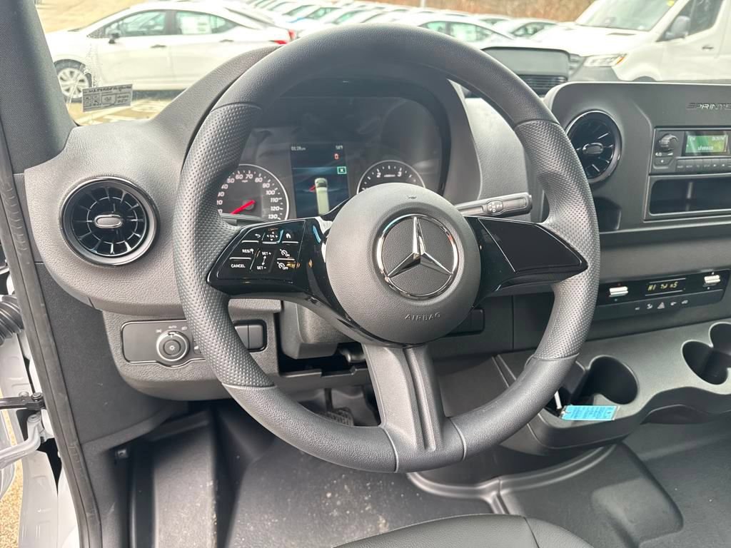 New 2025 Mercedes-Benz Sprinter 2500 image 14