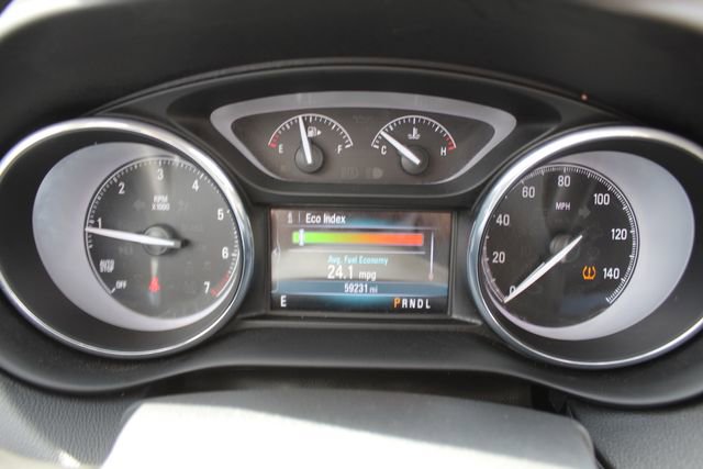 Used 2019 Buick Envision Essence FWD image 23