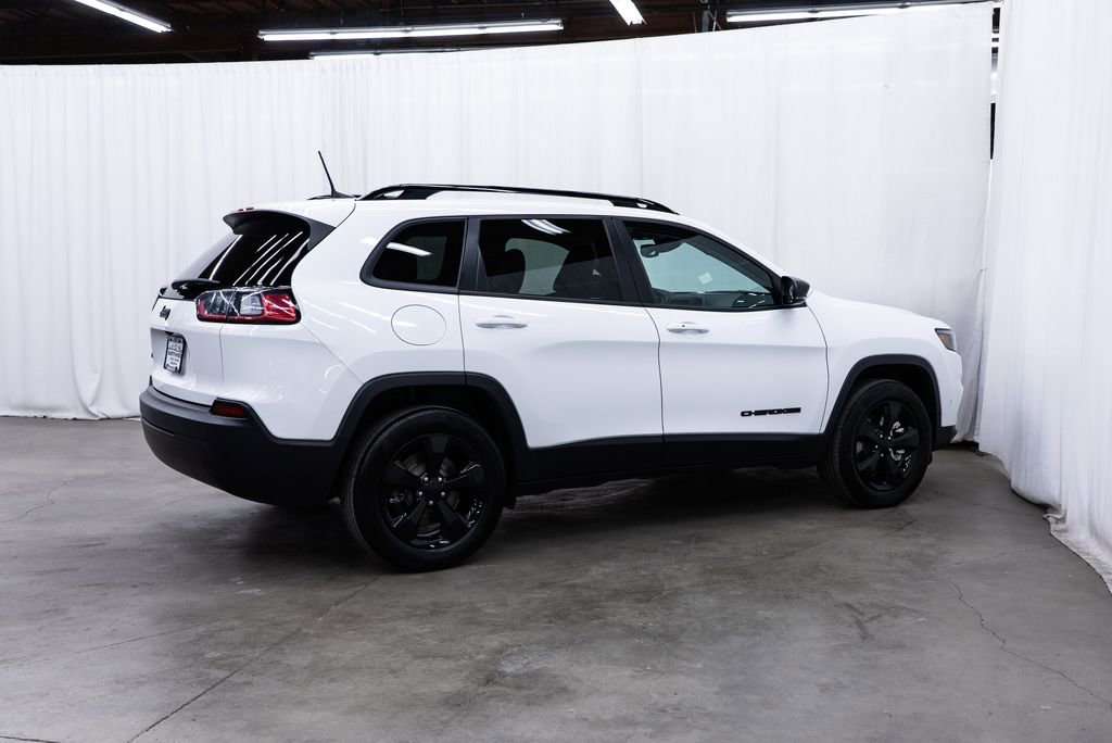 Used 2023 Jeep Cherokee Altitude Lux AWD/4WD image 6