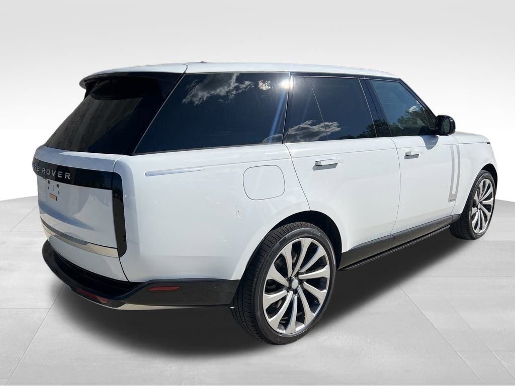 New 2025 Land Rover Range Rover Autobiography AWD/4WD image 7