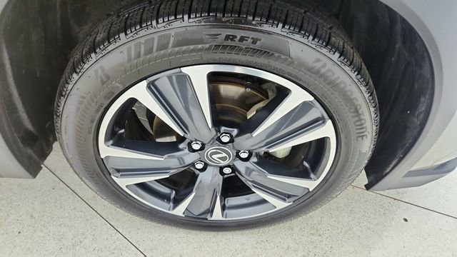 Used 2019 Lexus UX 200 FWD image 55