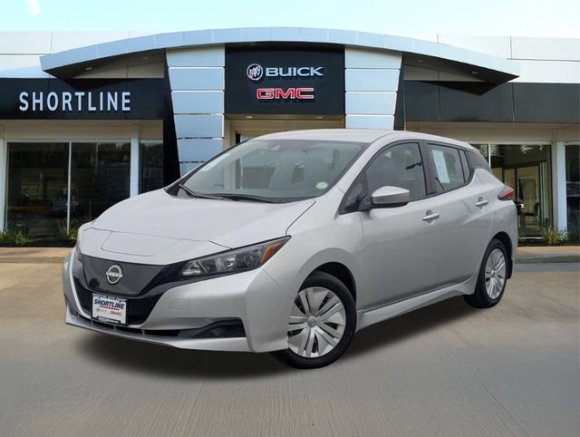 Used 2024 Nissan Leaf S image 8