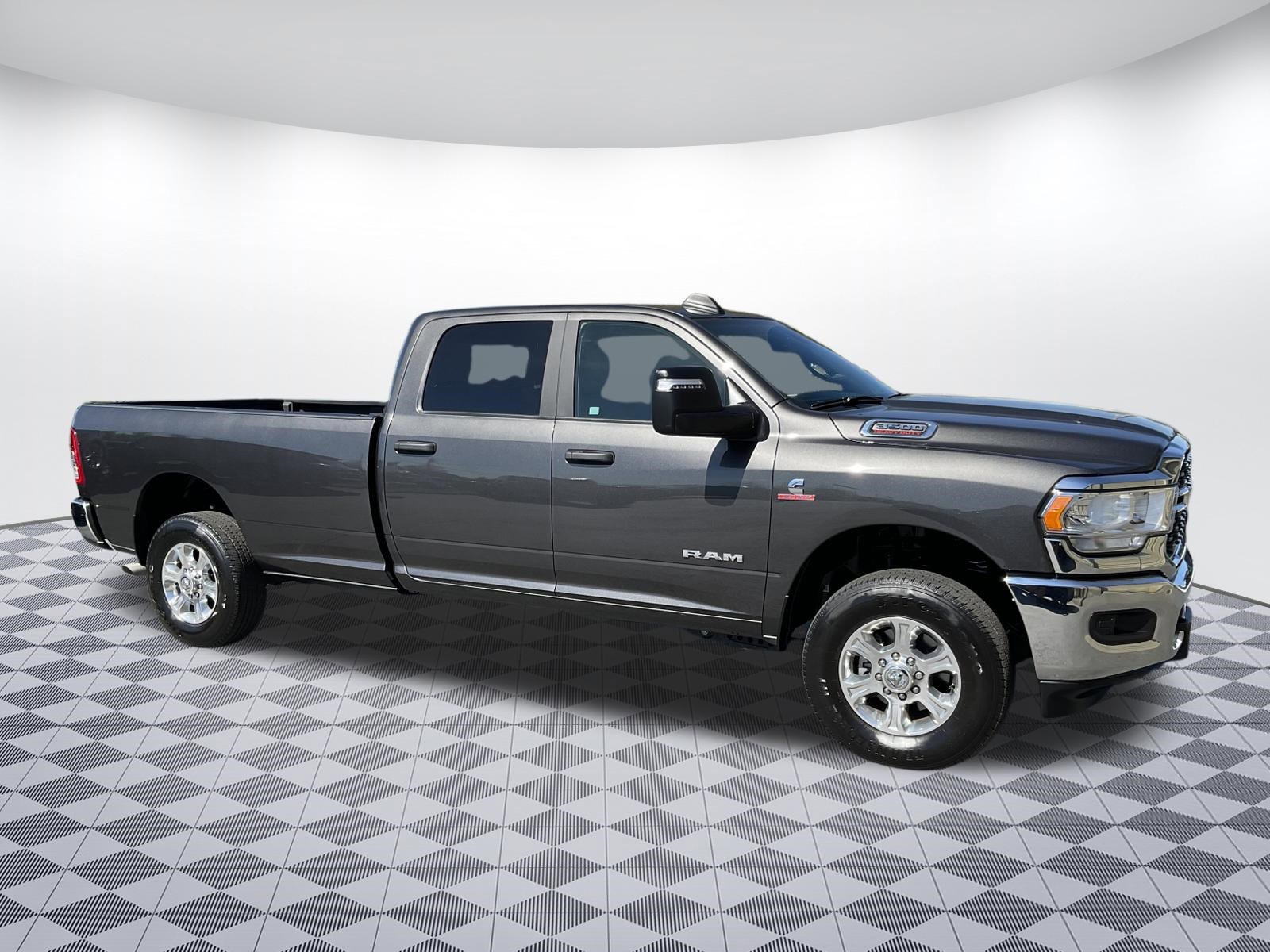 Used 2024 RAM 3500 Big Horn image 1