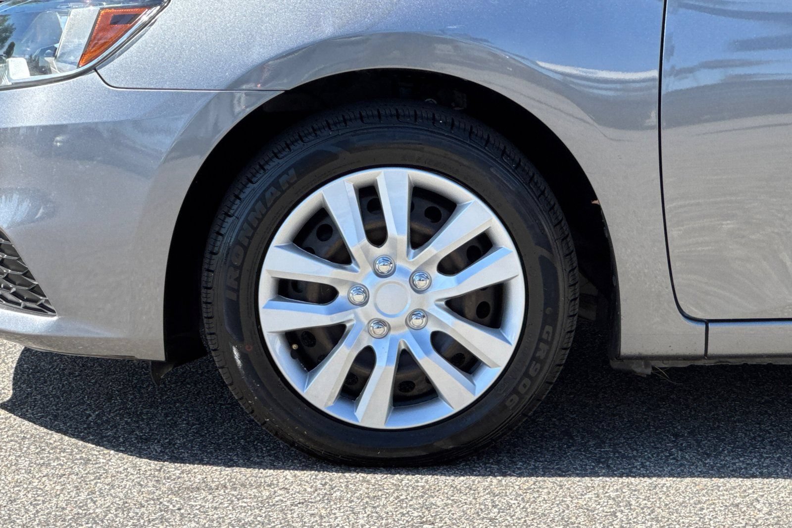 Used 2019 Nissan Sentra S FWD image 24