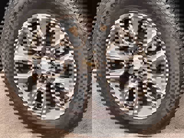 Used 2023 Chevrolet Tahoe LT w/ Luxury Package AWD/4WD image 9