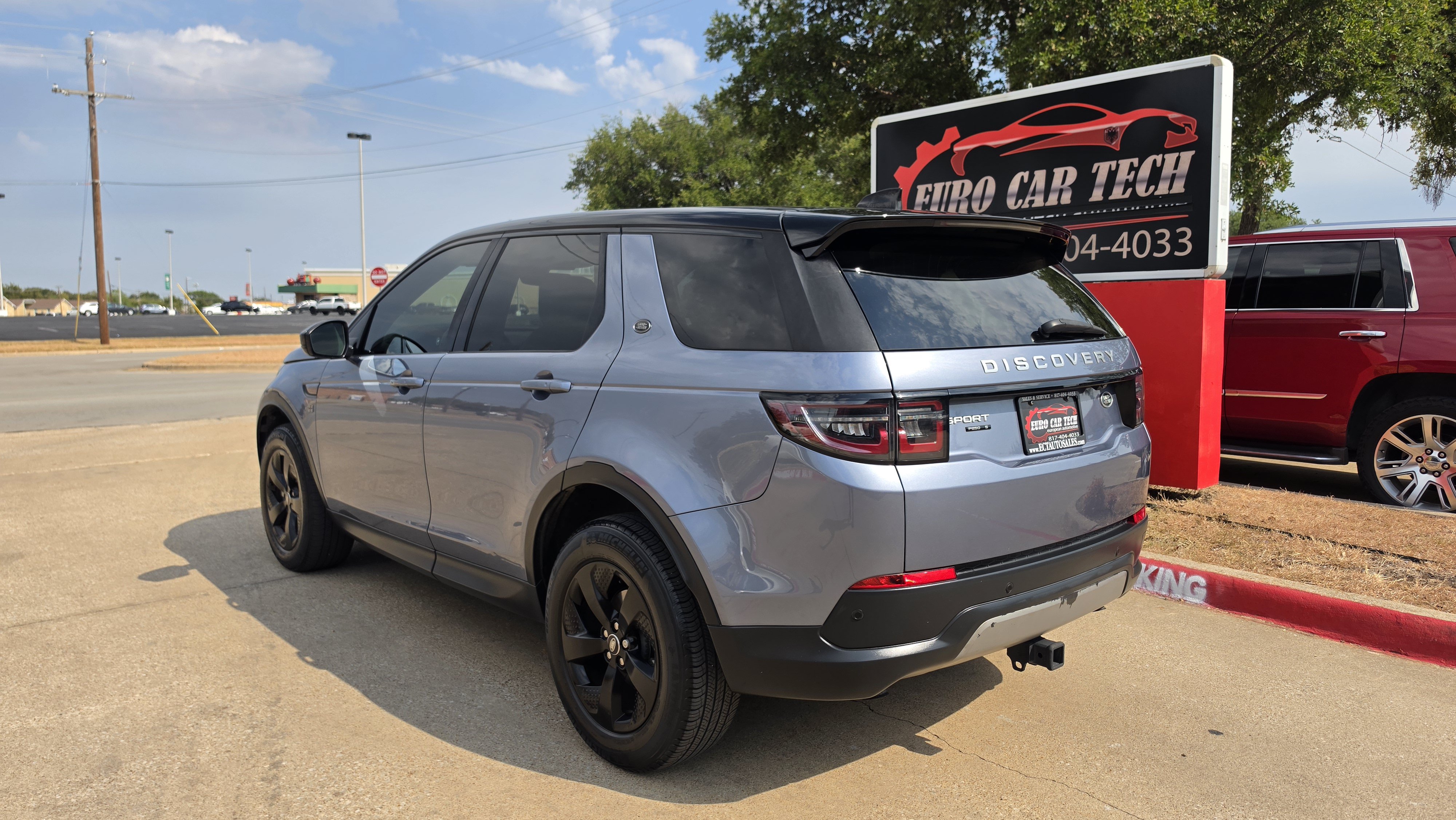 Used 2020 Land Rover Discovery Sport S AWD/4WD image 3