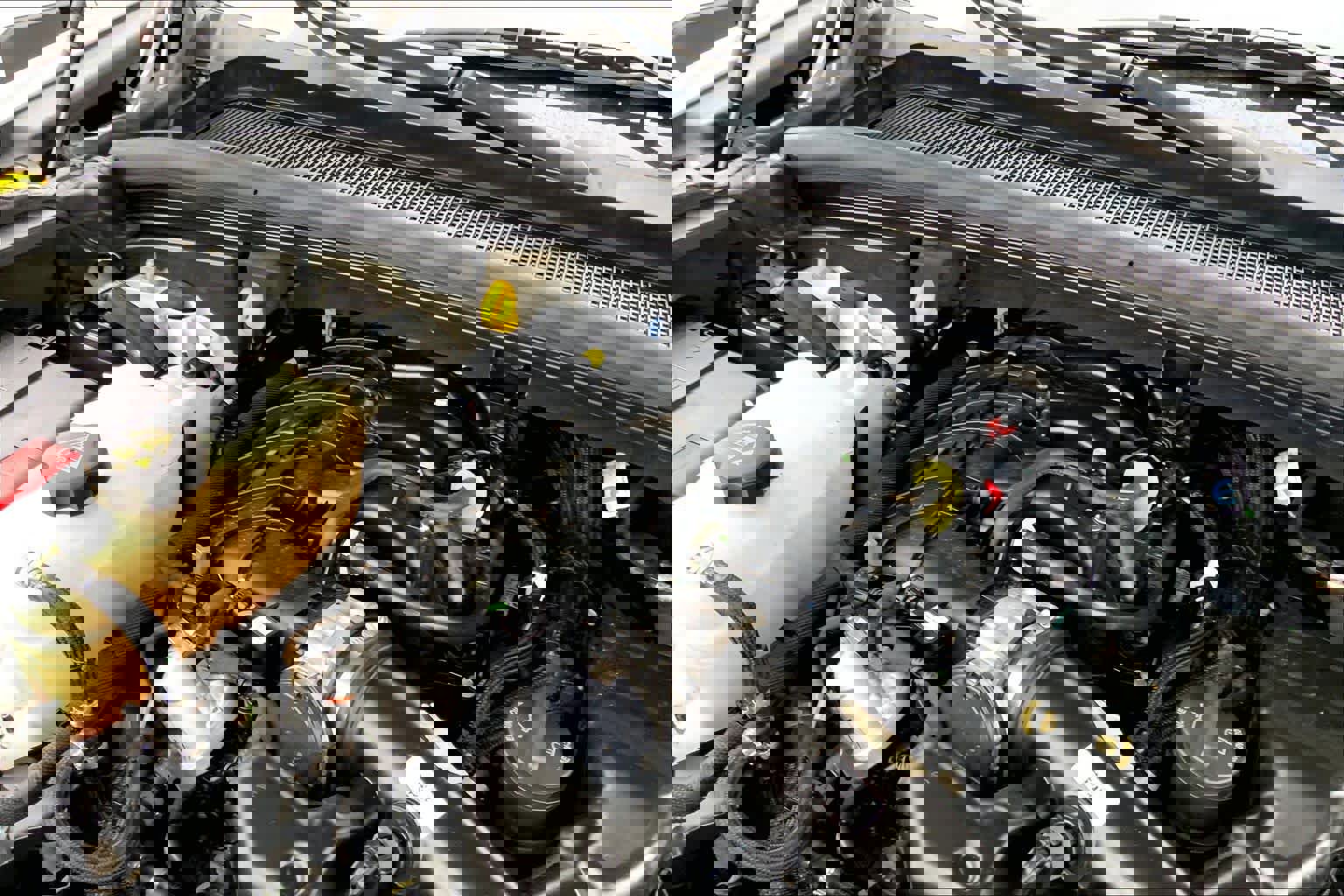 Used 2022 Jeep Grand Cherokee Altitude AWD/4WD image 29