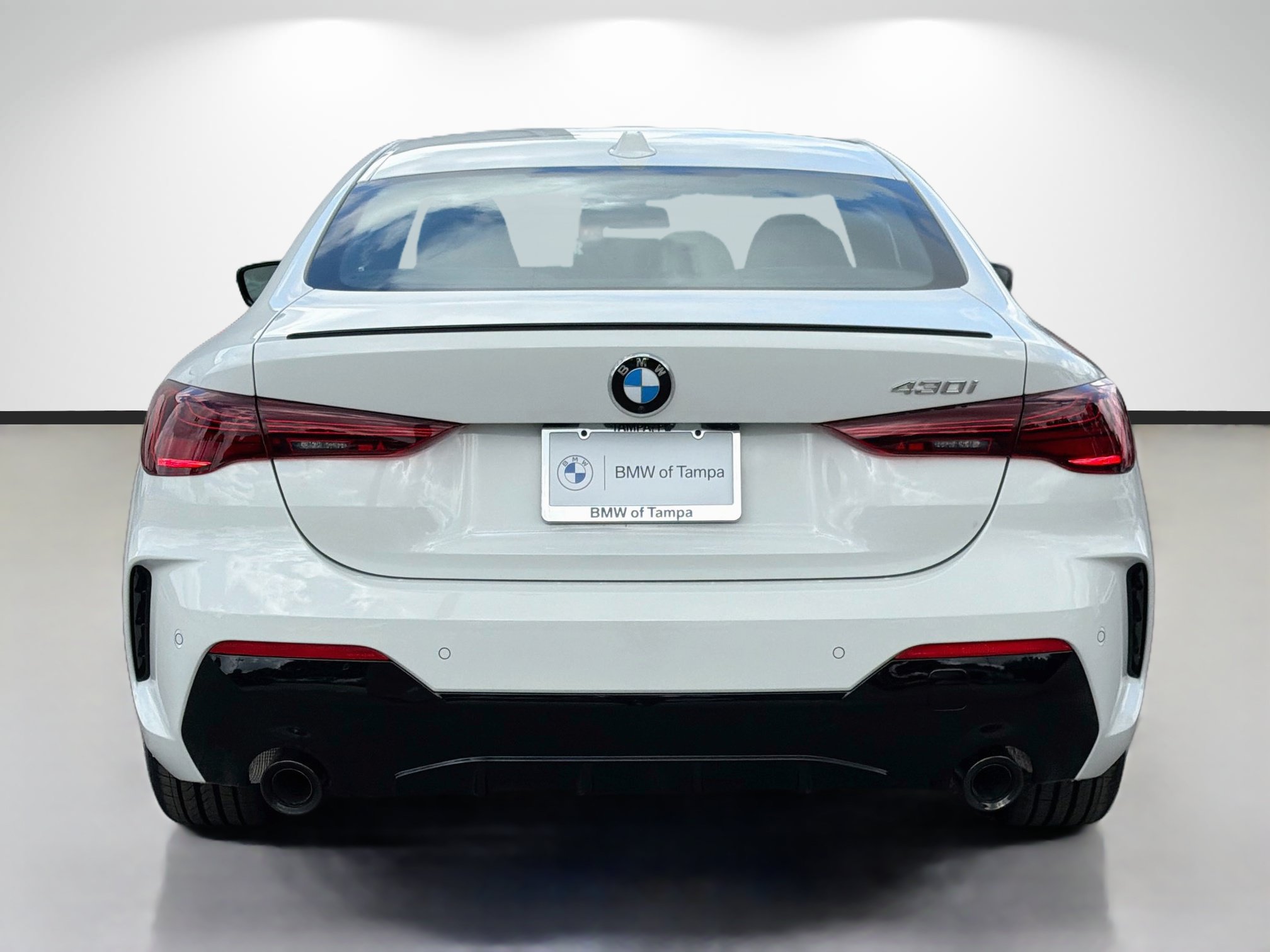 New 2027 BMW 430i Coupe w/ M Sport Package RWD image 4