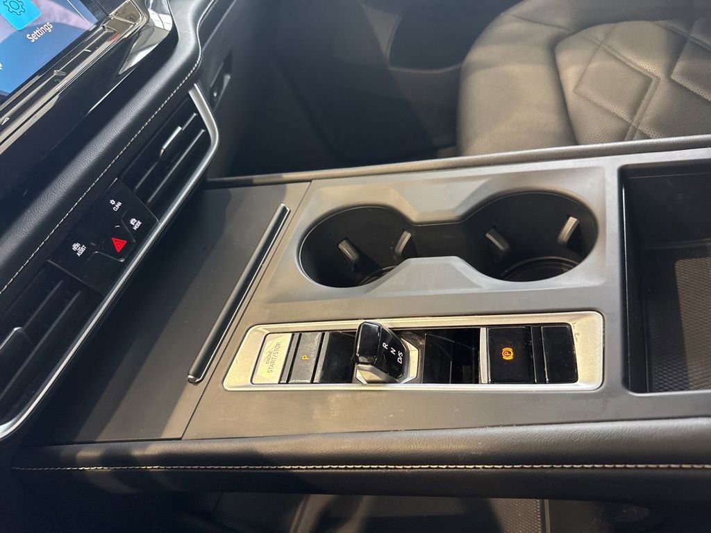 Used 2024 Volkswagen Atlas SE image 20