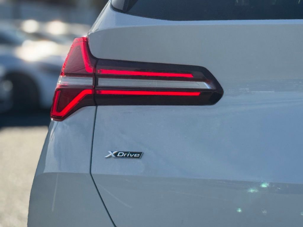 Used 2025 BMW X3 xDrive30i w/ Premium Package image 15