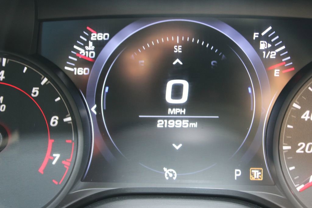 Used 2021 Chevrolet Camaro ZL1 image 18