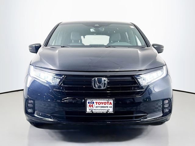 Used 2024 Honda Odyssey Sport image 11