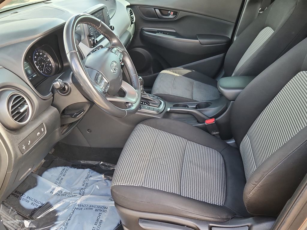 Used 2021 Hyundai Kona SEL FWD image 7