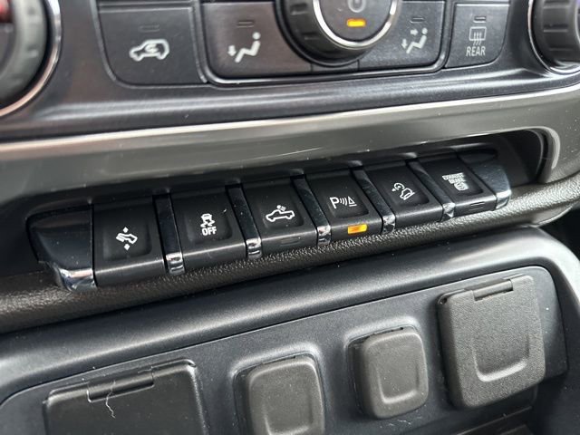 Used 2018 Chevrolet Silverado 2500 LTZ w/ Duramax Plus Package image 27
