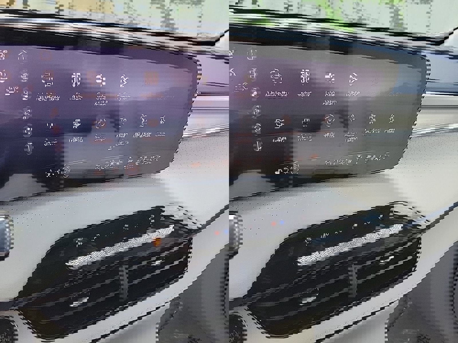 New 2026 Buick Enclave Avenir w/ Super Cruise Package FWD image 16