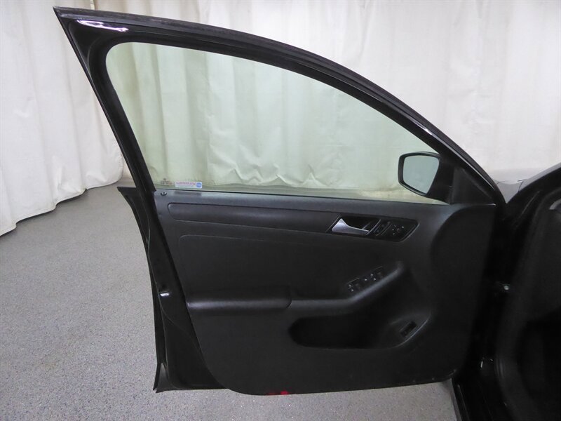 Used 2014 Volkswagen Jetta S FWD image 20