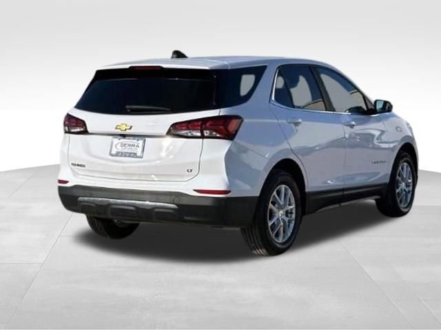 Certified 2024 Chevrolet Equinox LT w/ LPO, Floor Liner Package image 8