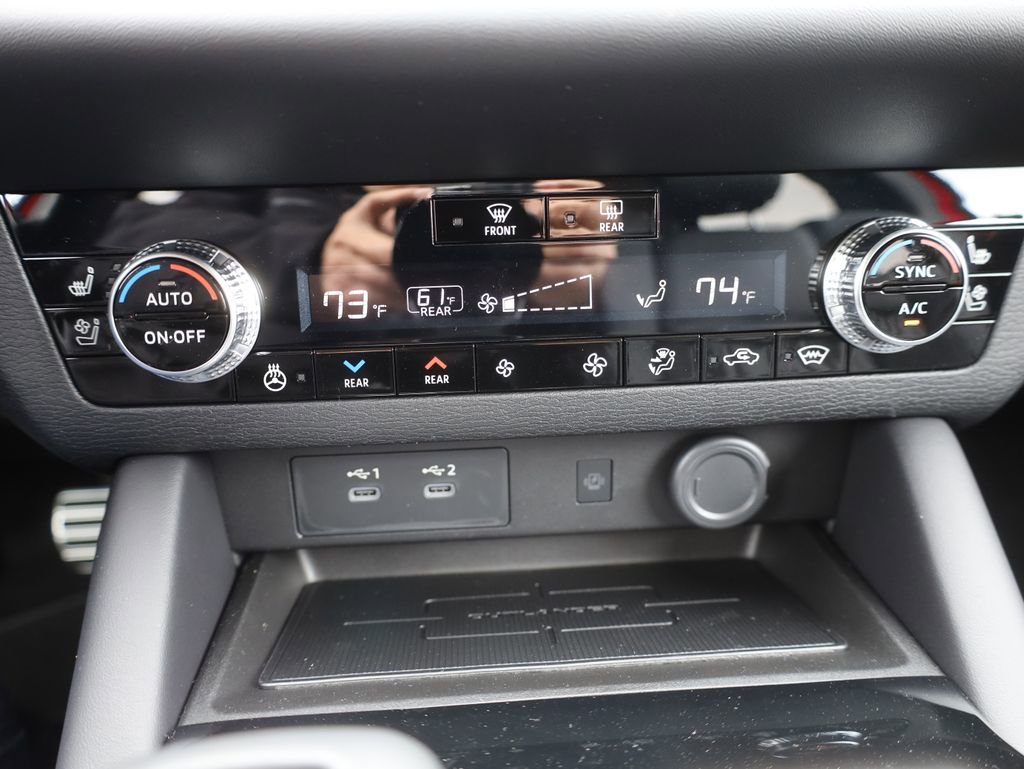 New 2025 Mitsubishi Outlander SEL image 48