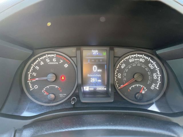 Used 2023 Toyota Tacoma SR image 22