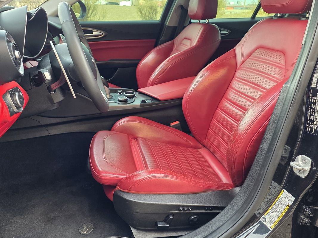 Used 2018 Alfa Romeo Giulia Ti Sport w/ Quick Order Package 22S Sport image 16