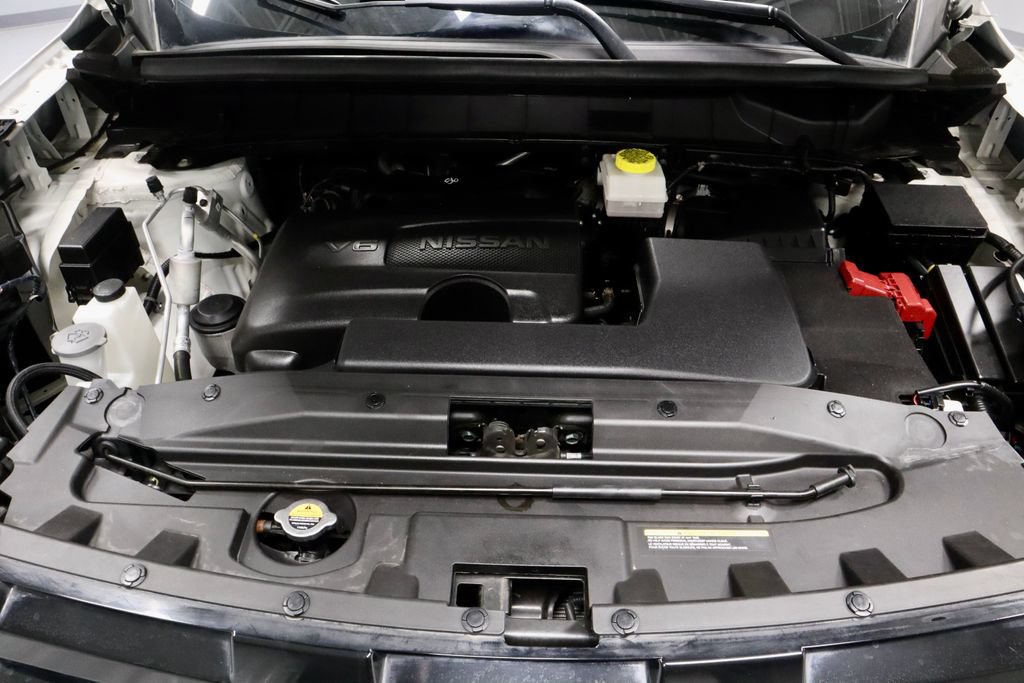 Certified 2024 Nissan Pathfinder Platinum AWD/4WD image 16