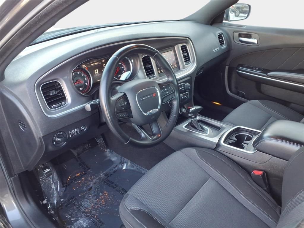Used 2022 Dodge Charger SXT image 11