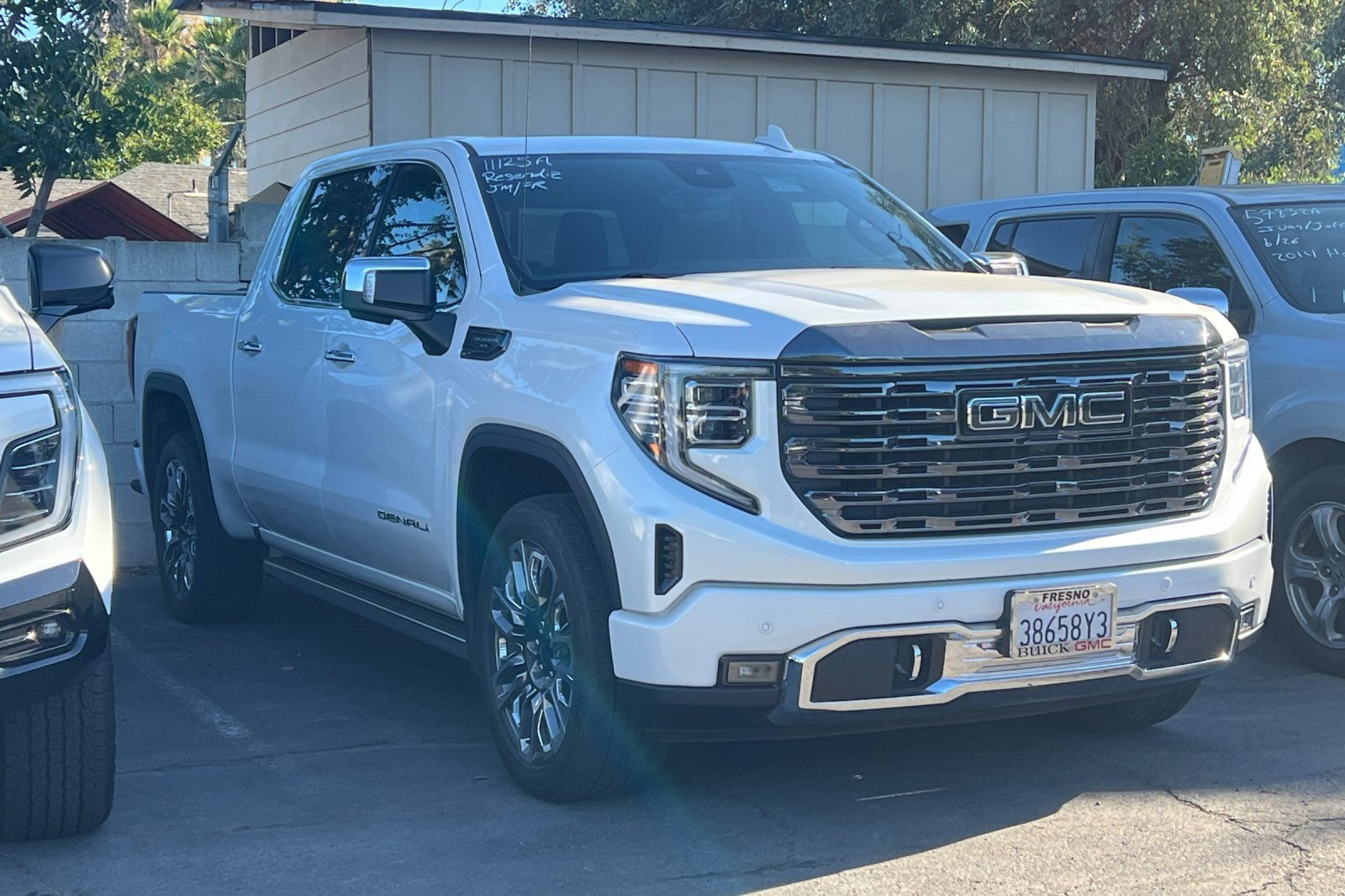 Used 2024 GMC Sierra 1500 Denali Ultimate AWD/4WD image 2