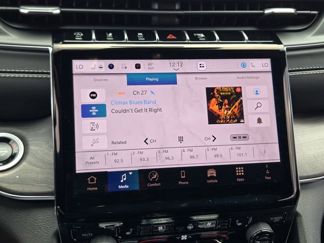 New 2025 Jeep Grand Cherokee L Overland w/ Advanced Protech Group III AWD/4WD image 11
