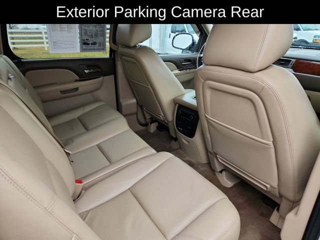 Used 2013 Chevrolet Avalanche LTZ image 31