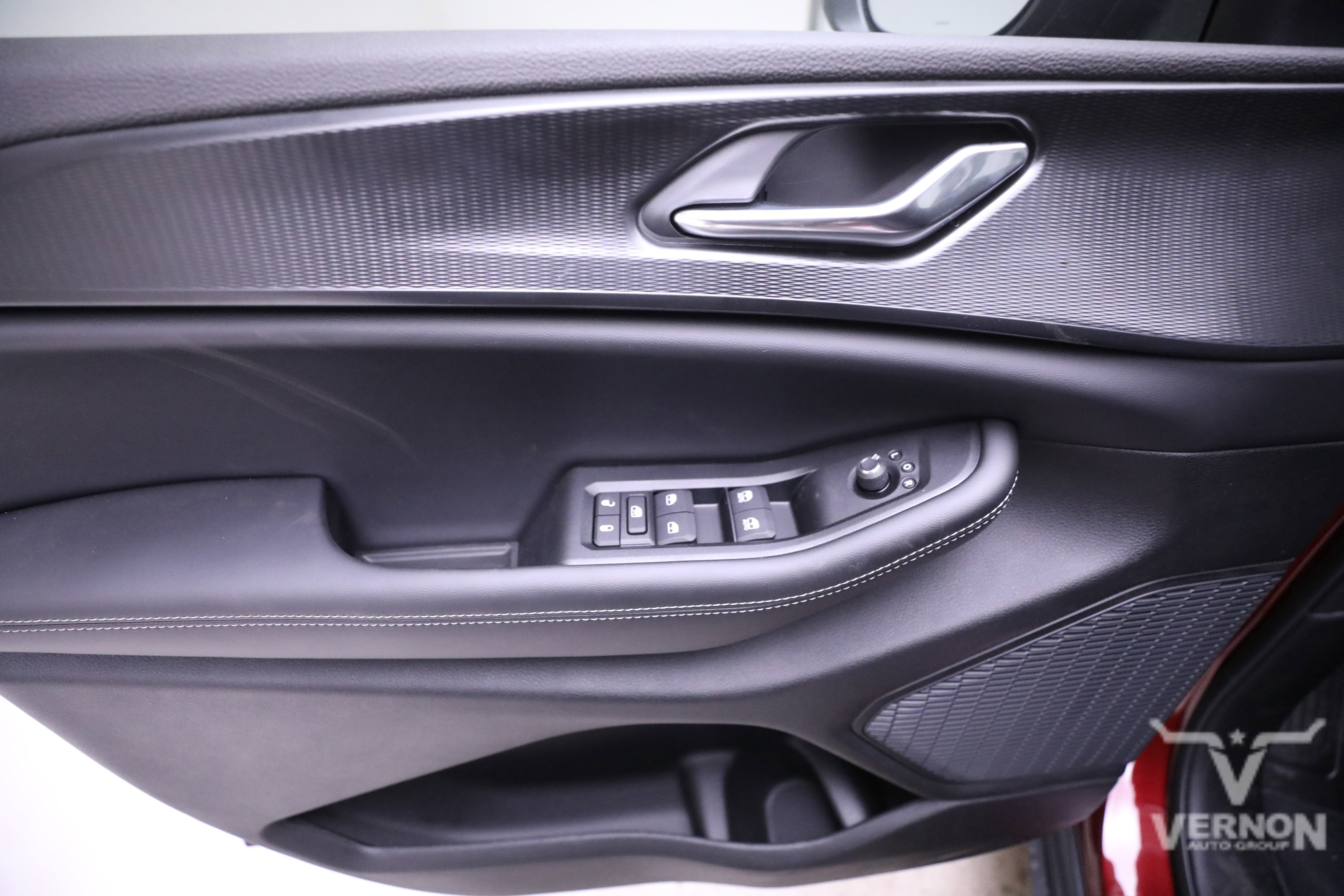 New 2025 Jeep Grand Cherokee Laredo X image 18