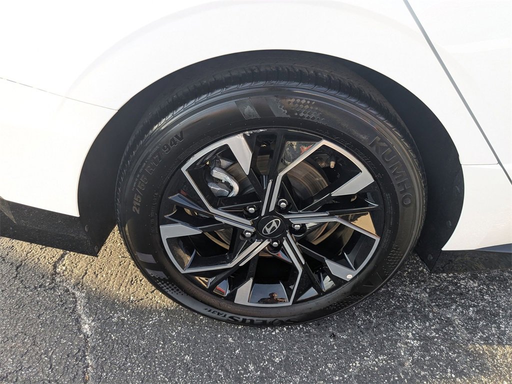 Used 2025 Hyundai Sonata SEL image 32