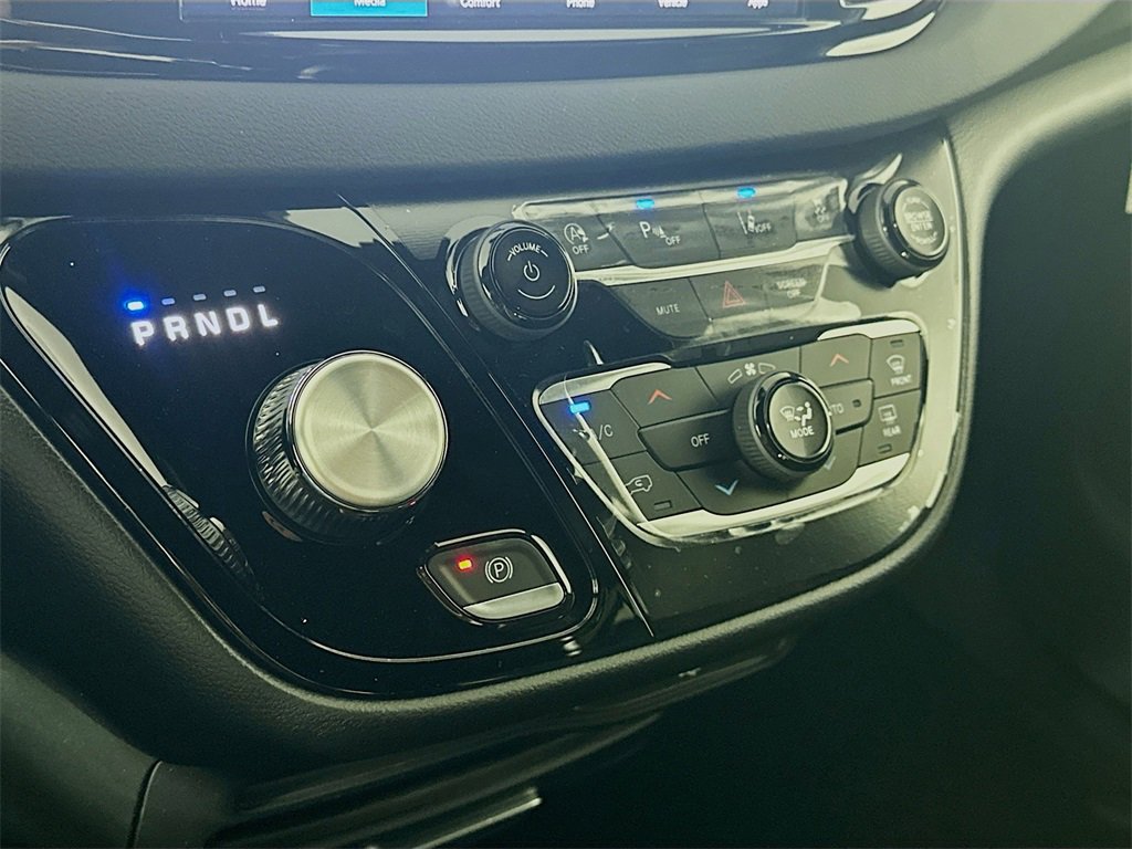 New 2026 Chrysler Voyager LX image 12