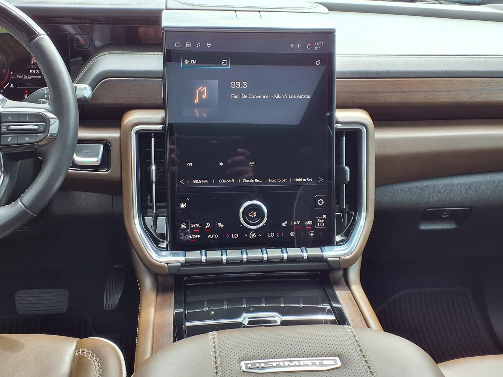 Used 2025 GMC Yukon XL Denali Ultimate image 17