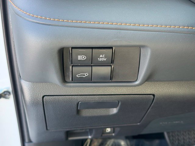 Certified 2022 Toyota Highlander Bronze Edition AWD/4WD image 23