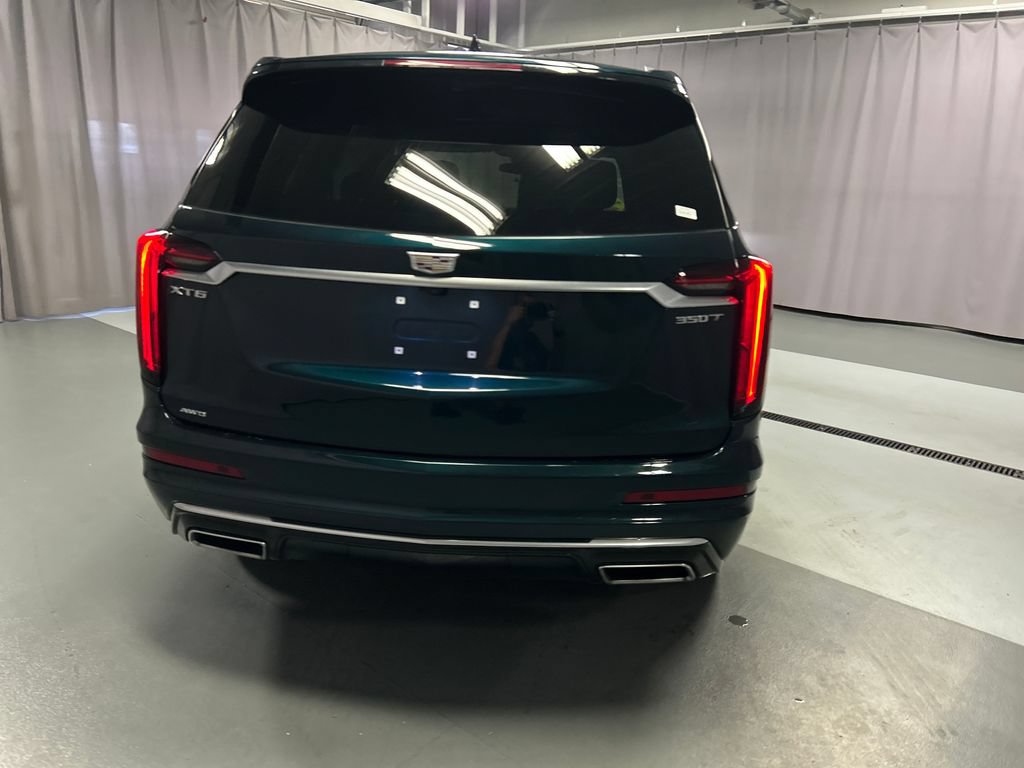 Used 2024 Cadillac XT6 Luxury w/ LPO, Floor Liner Package AWD/4WD image 6