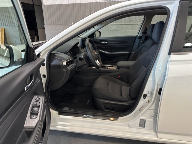 New 2025 Nissan Altima 2.5 SV w/ SV Special Edition Package image 12