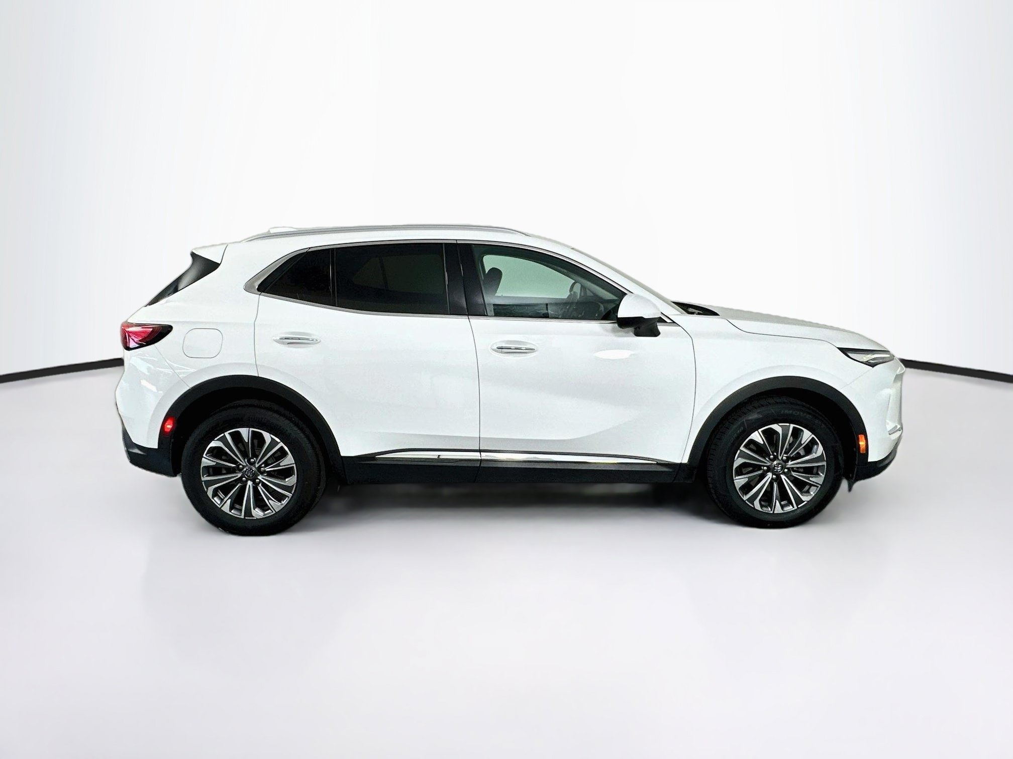 Used 2024 Buick Envision Preferred AWD/4WD image 10