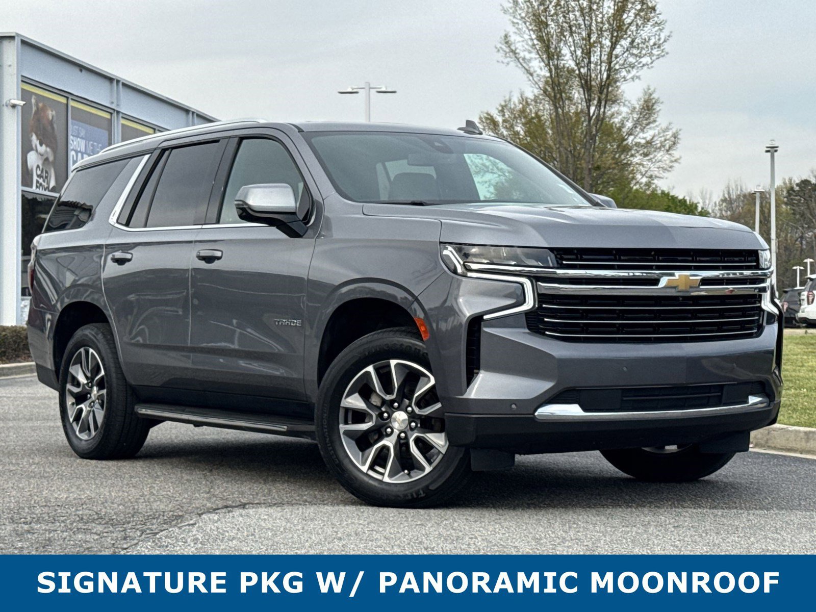 Used 2021 Chevrolet Tahoe LT w/ LT Signature Package AWD/4WD image 2