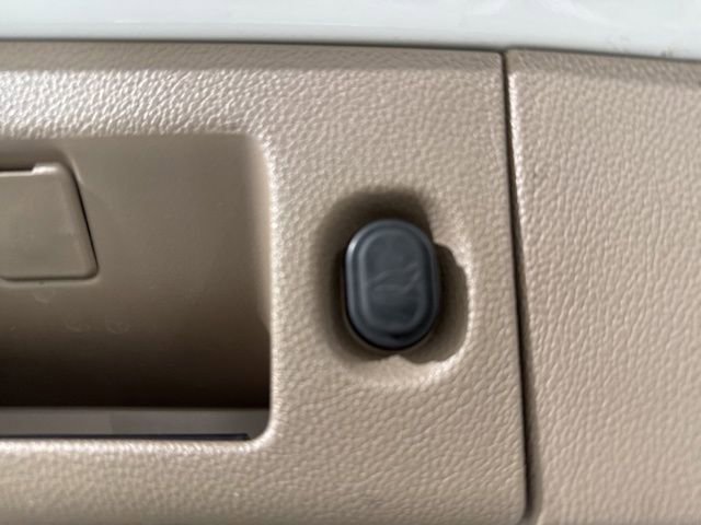 Used 2016 Chevrolet Tahoe LTZ image 14