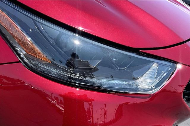 Used 2021 Toyota Highlander XSE FWD image 33