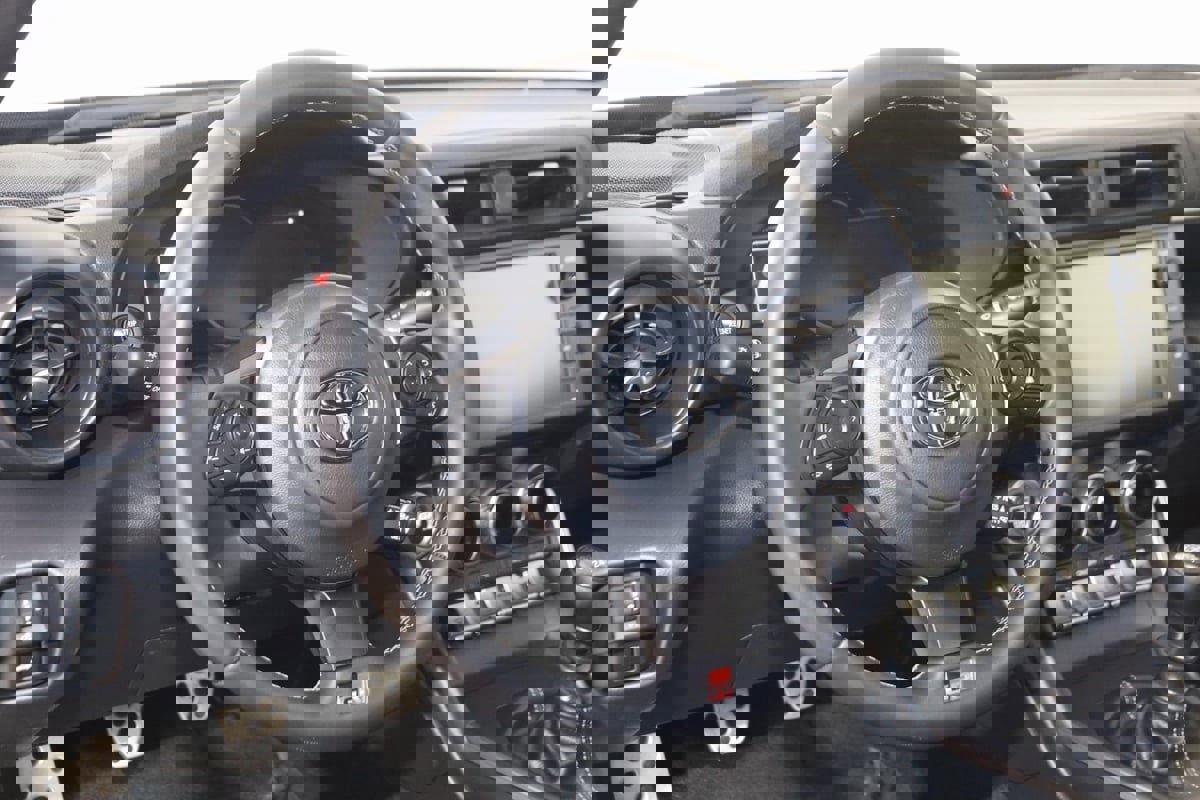 Used 2024 Toyota GR86 Premium image 6