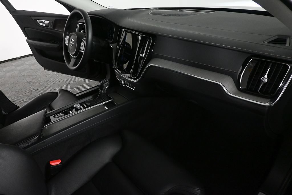 Used 2021 Volvo S60 T5 Inscription w/ Advanced Package FWD image 21