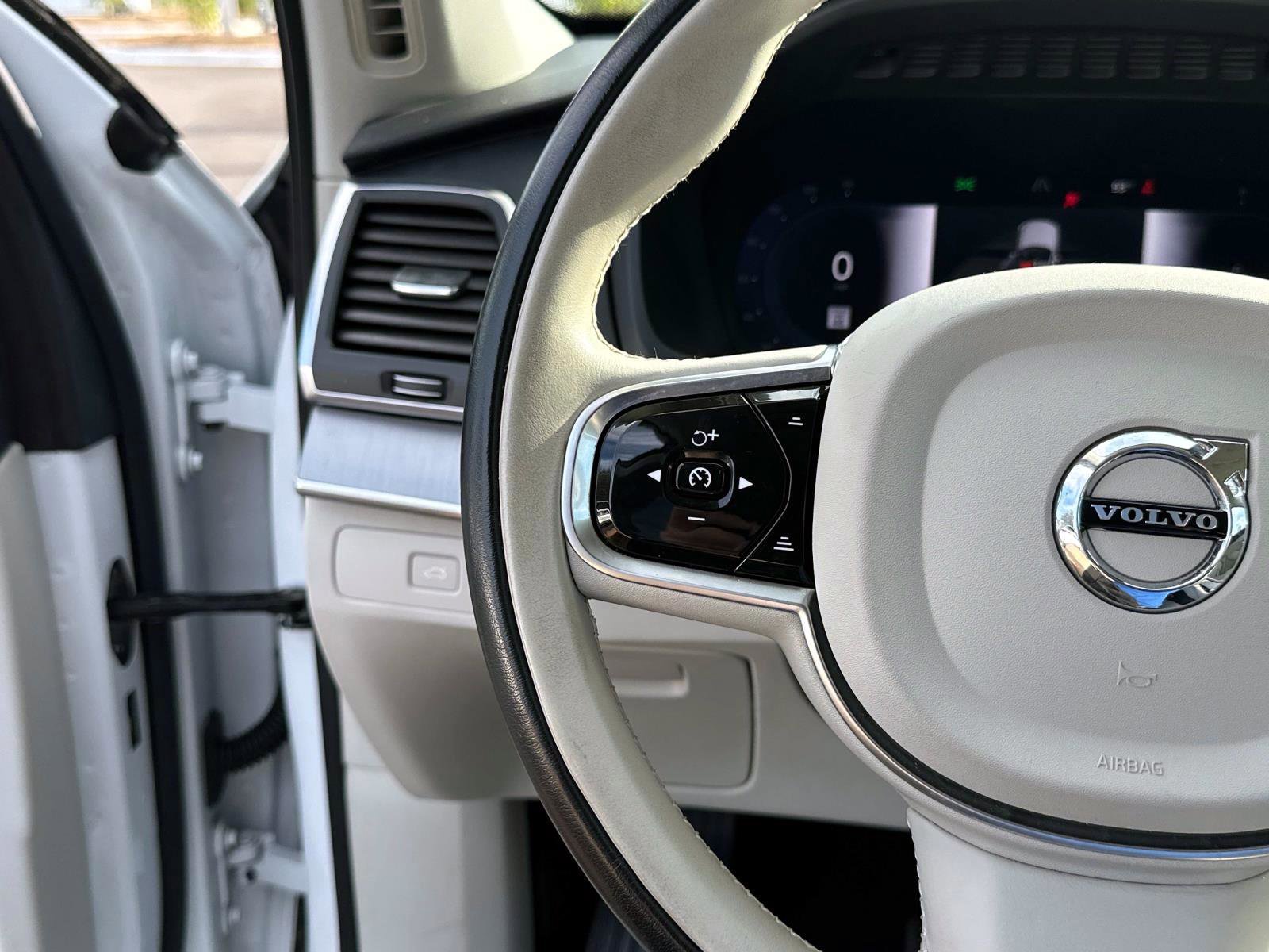 Certified 2024 Volvo XC90 B5 Core image 28