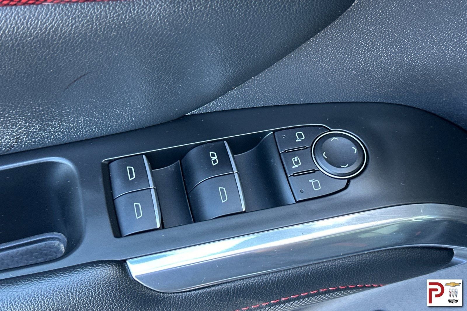 Certified 2024 Chevrolet Traverse RS image 12