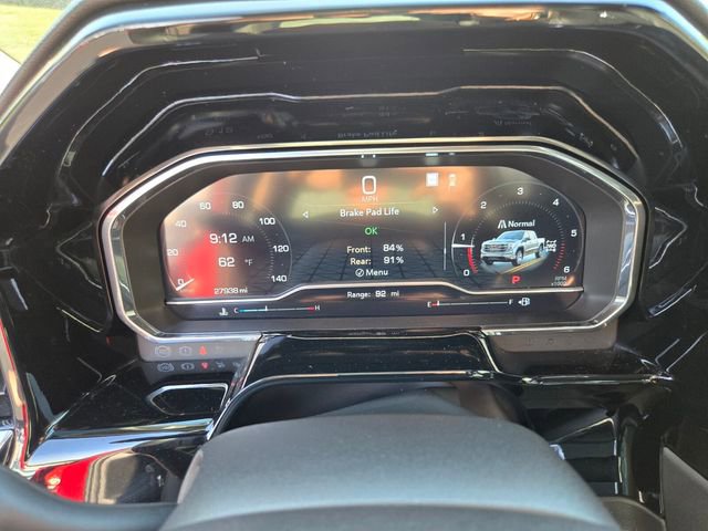 Used 2022 GMC Sierra 1500 SLT w/ SLT Premium Package AWD/4WD image 32