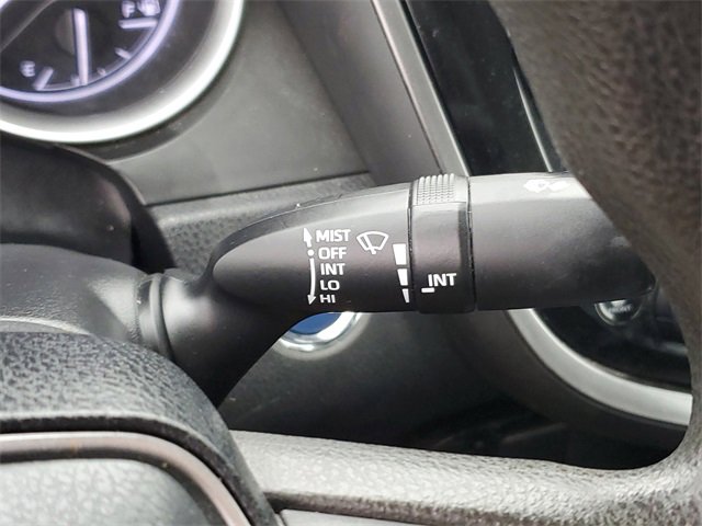 Used 2021 Toyota Camry LE image 14