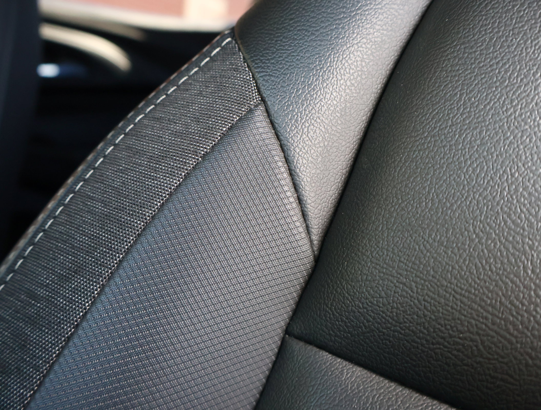 Certified 2023 Chevrolet TrailBlazer ACTIV w/ Convenience Package image 11