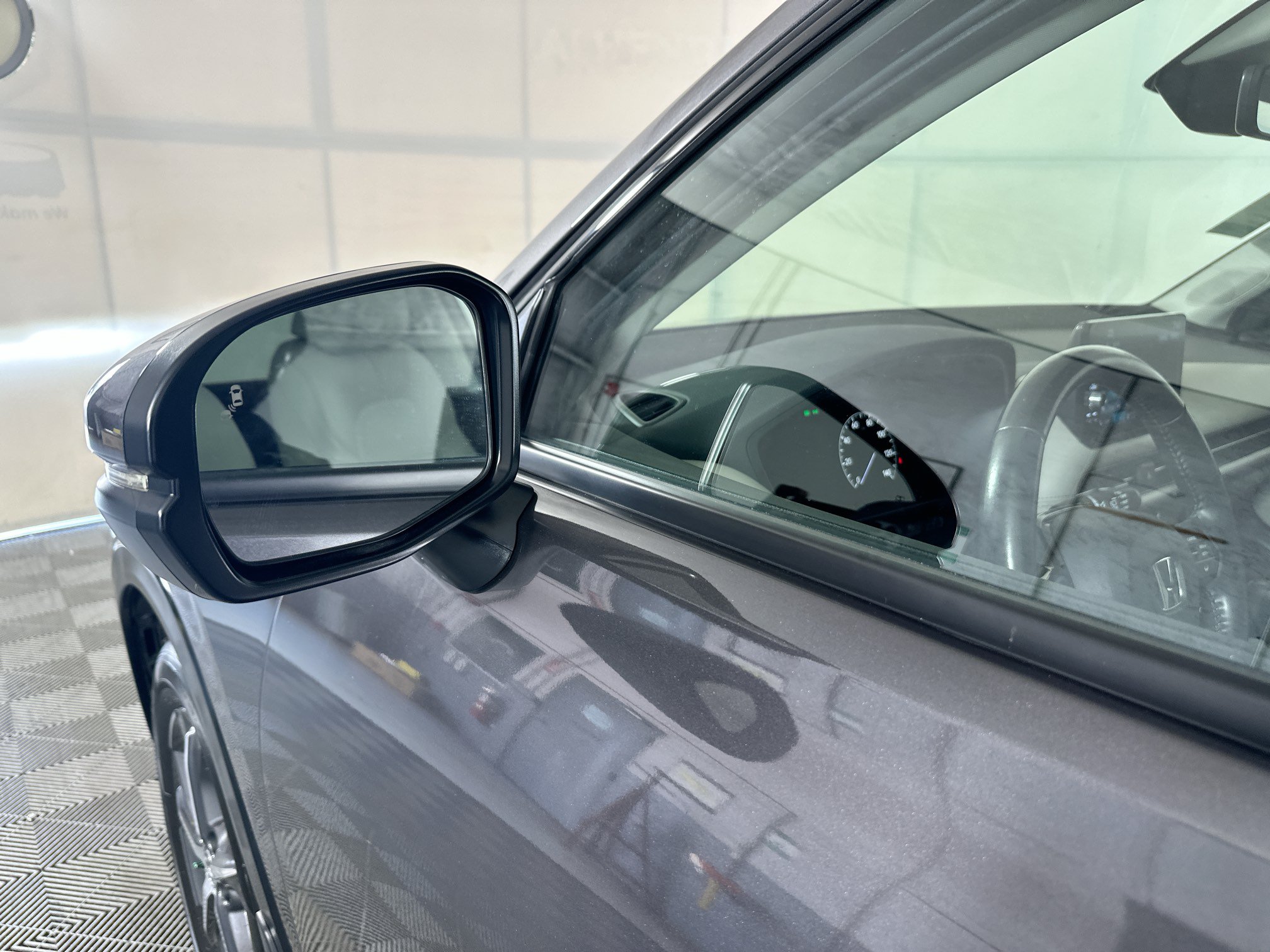 Used 2024 Honda HR-V EX-L image 10
